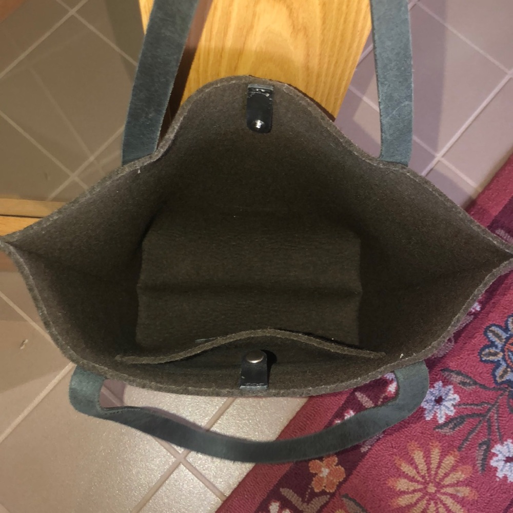 Gräf and Lantz olive green felted Hana Tote EUC - Picture 4 of 8